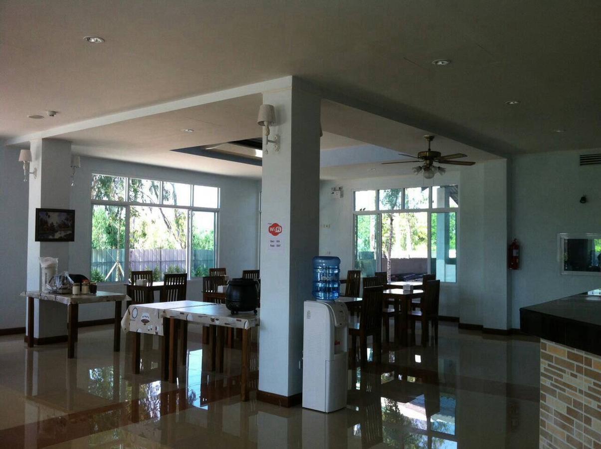 Baan Duangkamol Hotel Phitsanulok Exterior foto